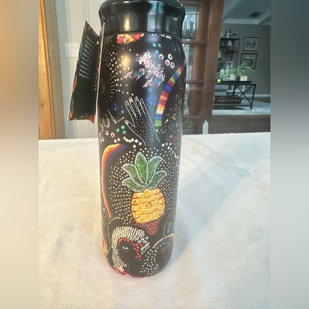 Starbucks+Farm Rio Collaboration Limited Edition Tumbler Insulated 8 Hr Cool NWT